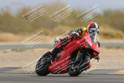 media/Apr-12-2025-Race Pace (Sat) [[9230add55f]]/Vested/1-Turn 2 (10am)/